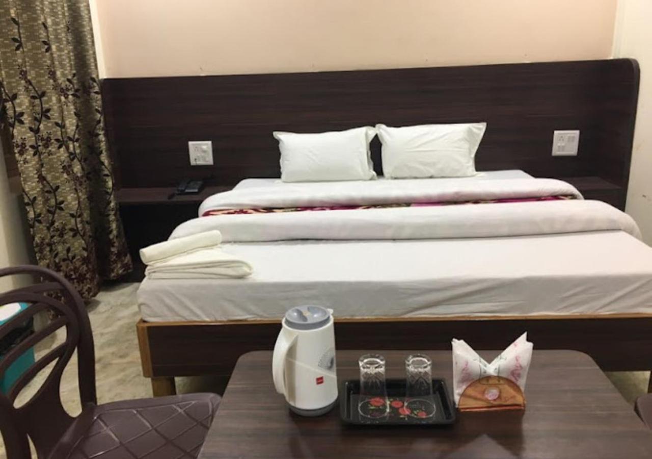 Liberty Guest House Varanasi Exterior photo