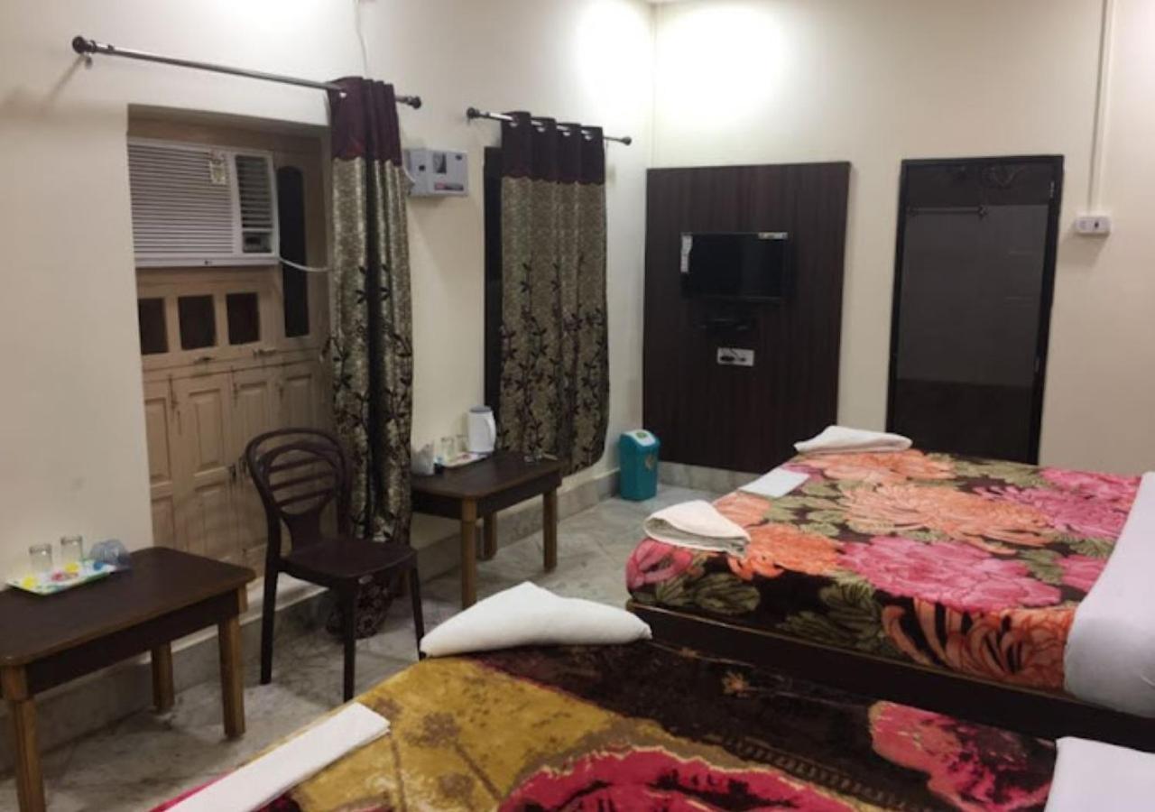 Liberty Guest House Varanasi Exterior photo